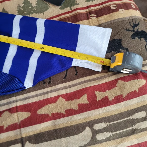 Toronto sz xl. Maple Leafs hockey jersey - Picture 12 of 12